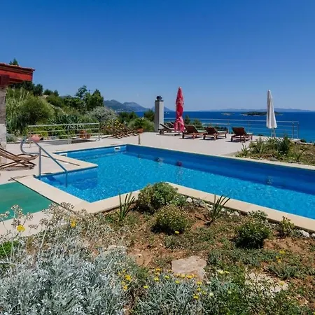 In With Sea View, Terrace, Air Conditioning, Wifi 114-2 Orebić