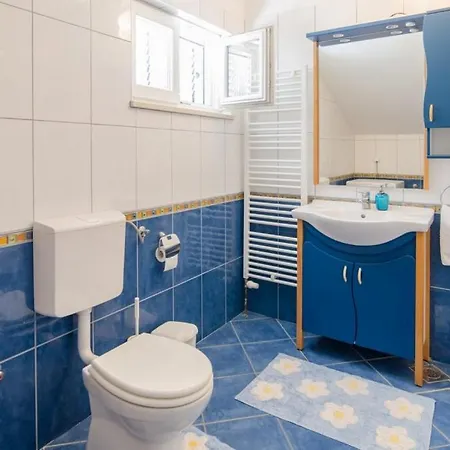 Apartment In With Sea View, Terrace, Air Conditioning, Wifi 114-2