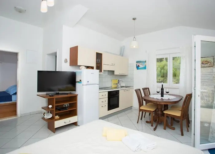 Apartman In With Sea View, Terrace, Air Conditioning, Wifi 114-2 *