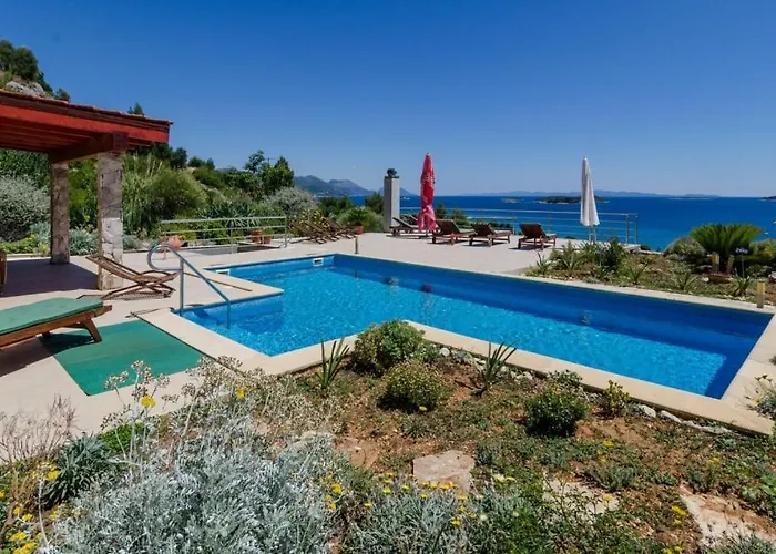 In With Sea View, Terrace, Air Conditioning, Wifi 114-2 Orebic