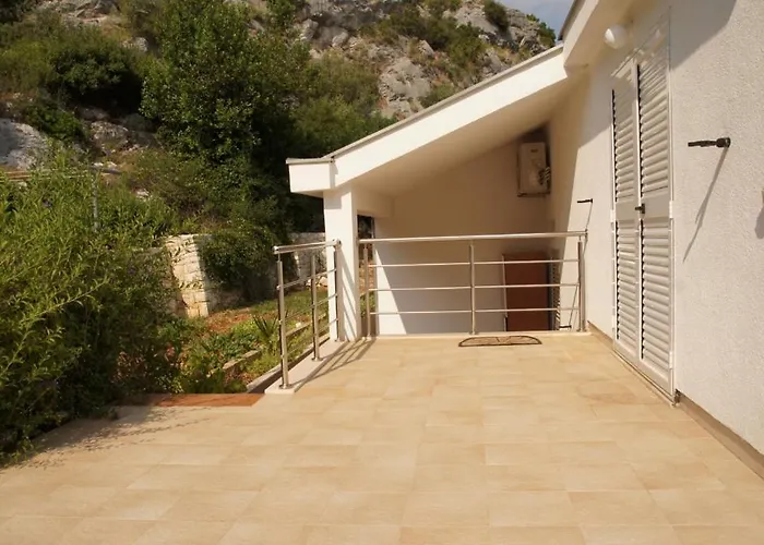 In With Sea View, Terrace, Air Conditioning, Wifi 114-2 *